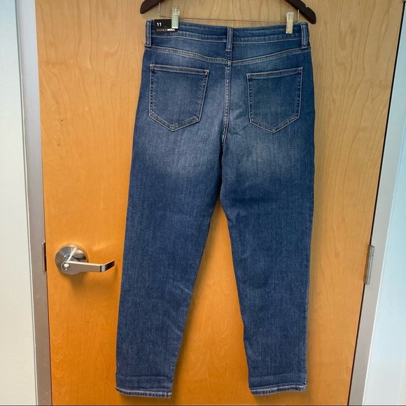 FASHION NOVA Sz 11 High Rise Boyfriend Jeans Mid-Wash NWT - Picture 5 of 9